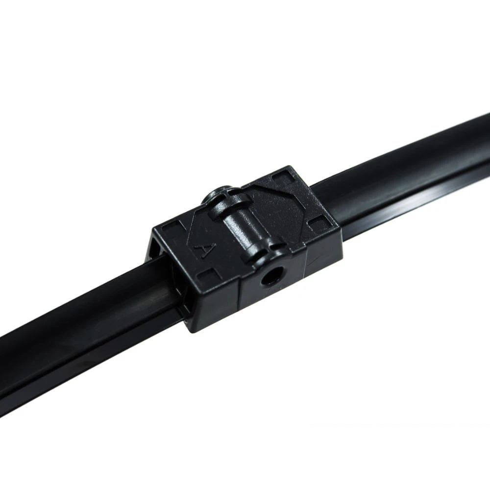 Pióra wycieraczek przód Oximo Silicone OEM do BMW Seria 3 E91 Touring kombi 09.2005-08.2009 polaczenie boczne