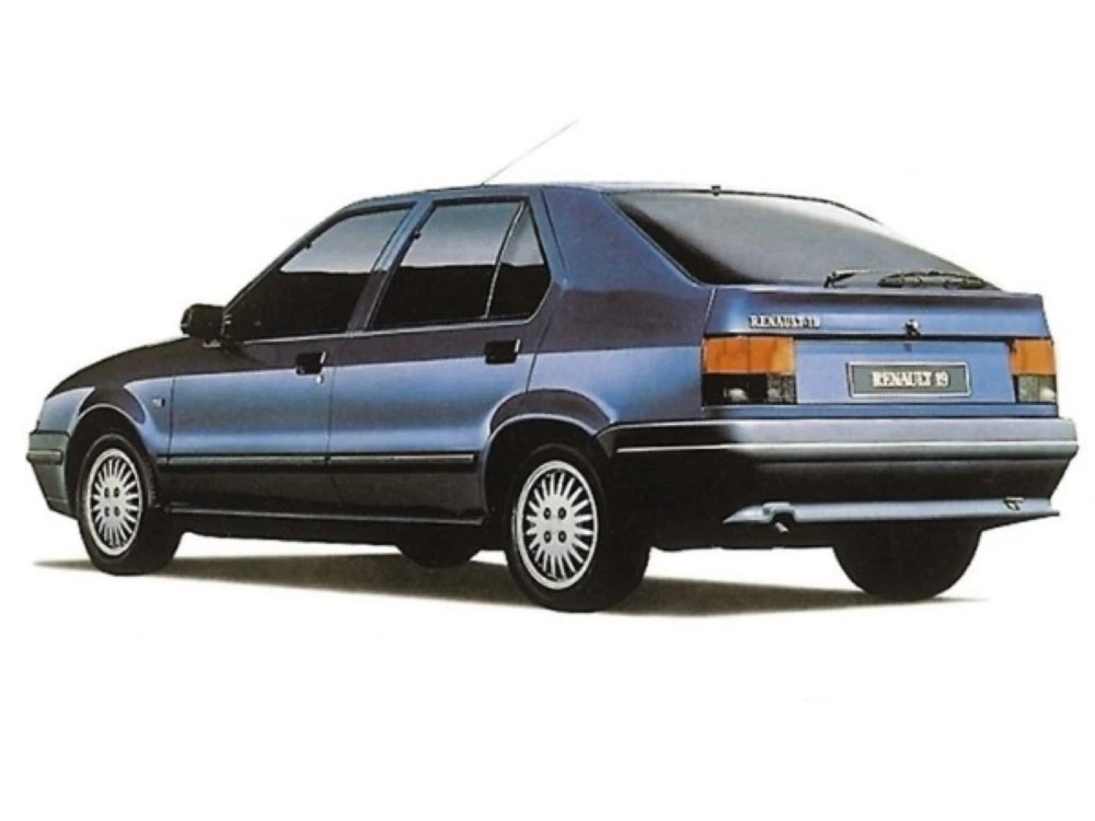 Renault 19 hatchback wycieraczki