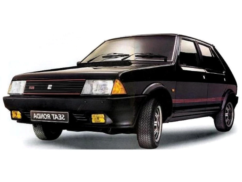 SEAT Ronda hatchback wycieraczki