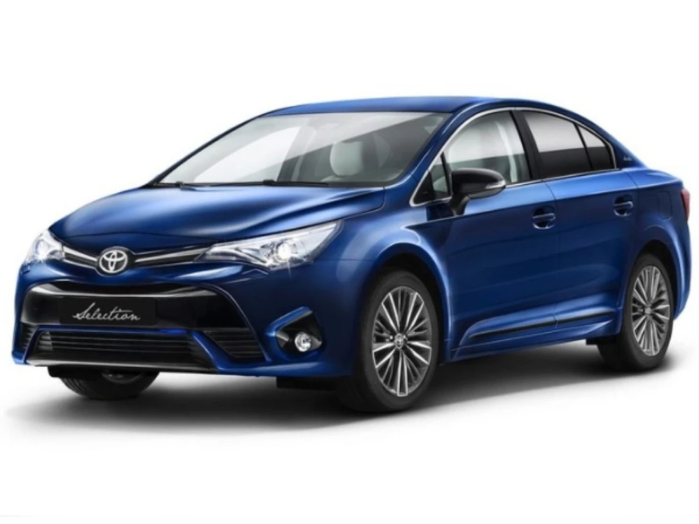 Toyota Avensis T27 sedan wycieraczki