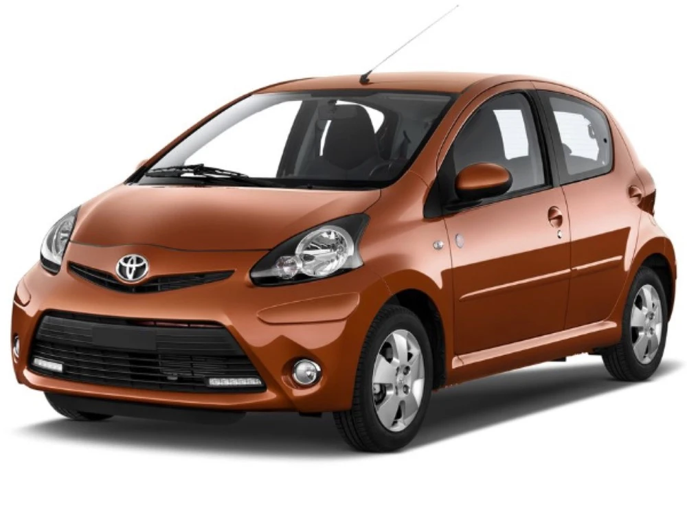 Toyota Aygo B10 hatchback wycieraczki