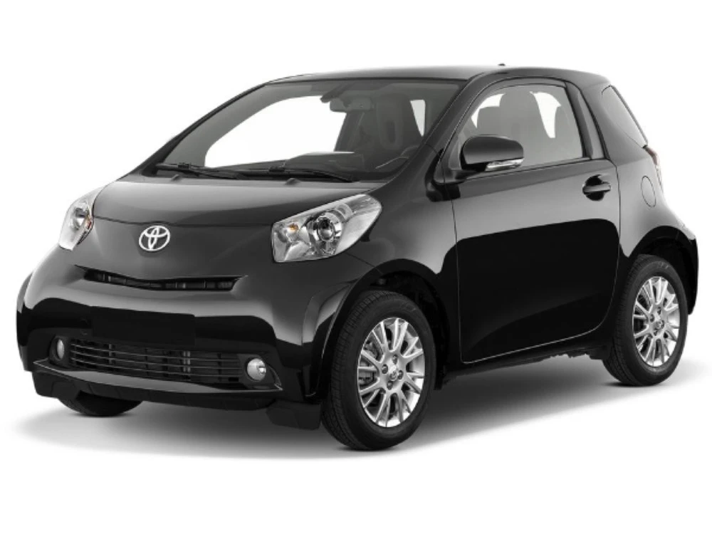 Toyota iQ hatchback wycieraczki