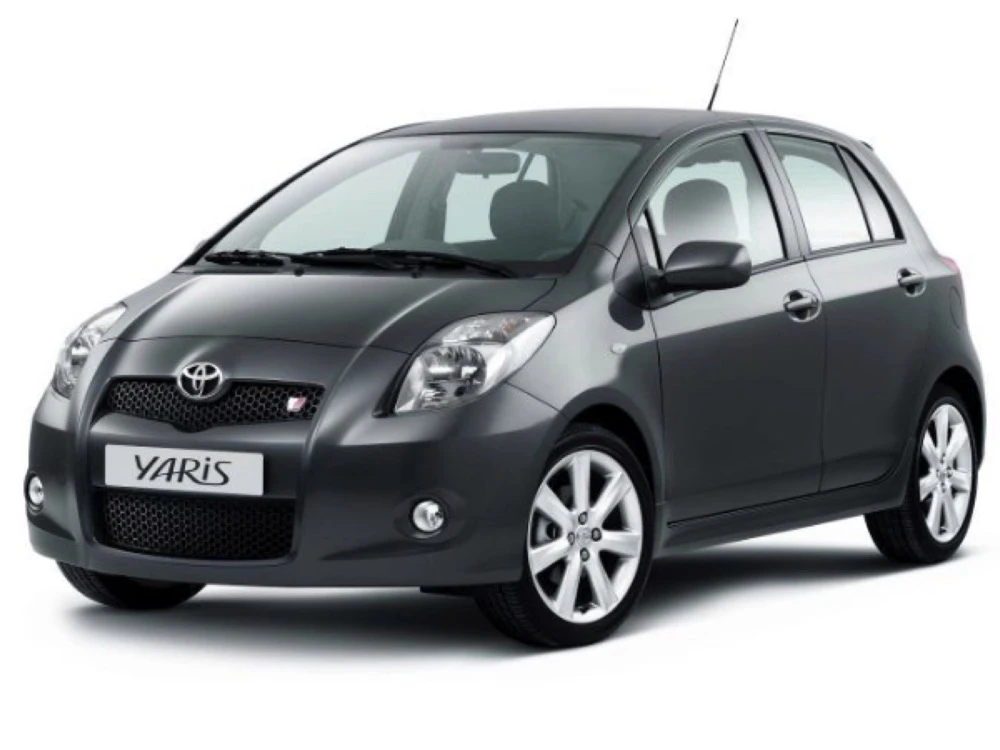 Toyota Yaris XP9 hatchback wycieraczki